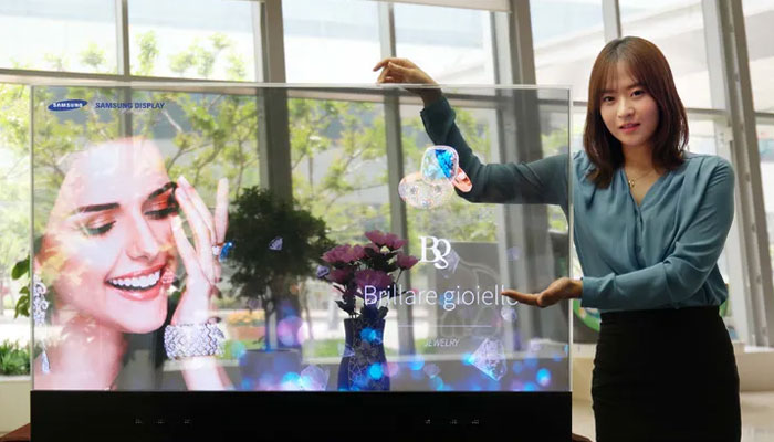 Samsung’s Fully Transparent Screen In 2016