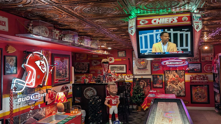 Mini Jumbotron In Basement